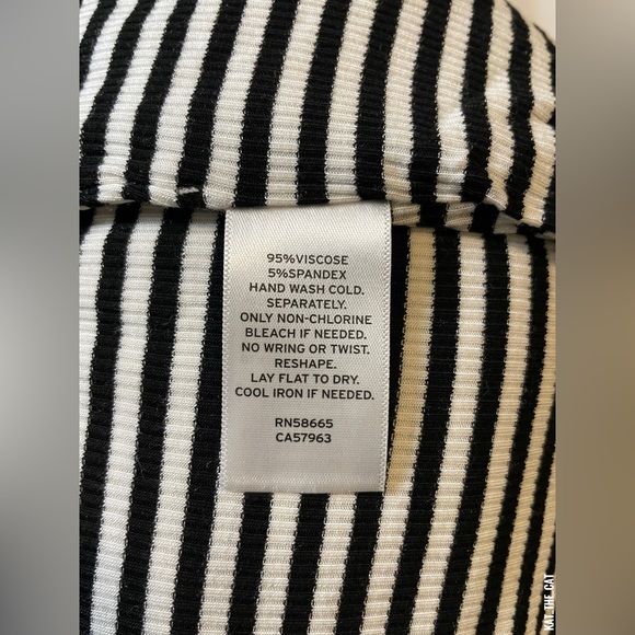 Nordstrom’s BP Women’s Striped Tank Top in Extra-Small - Picture 7 of 8
